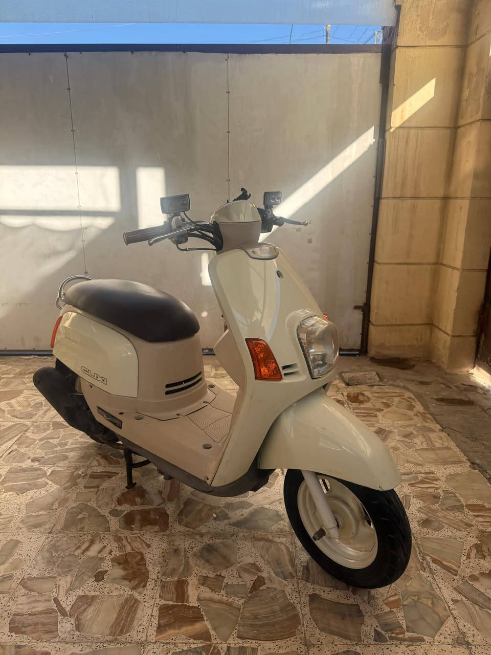 سلام عليكم دراجه بوليس للبيع نضيفه حيل دراجه وجاهزه مانقصها كلشي سعر850 وبيها مجال للشراي تصال *********** مامتواجد خاص
