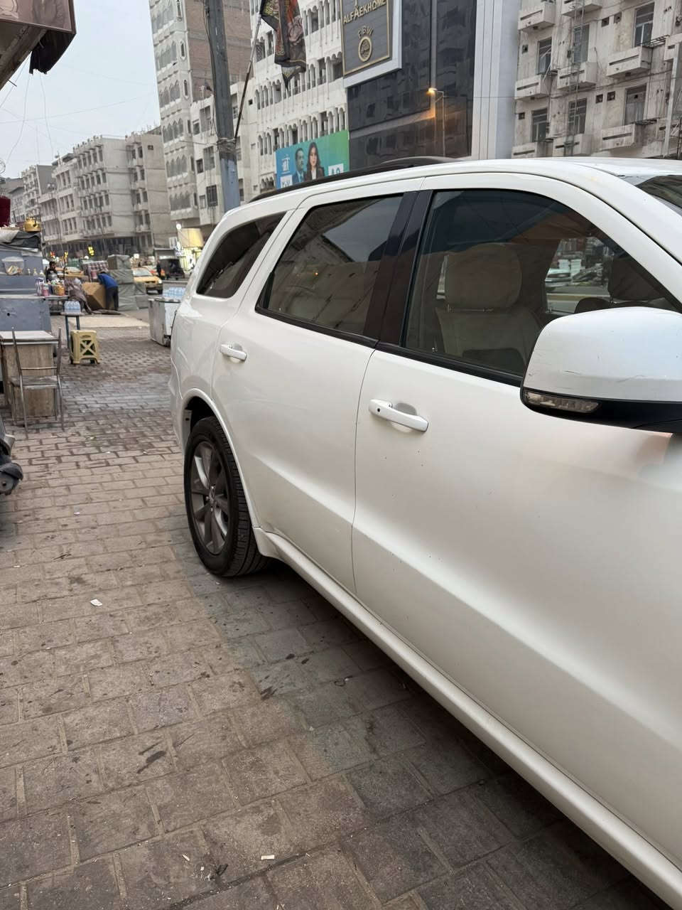 السلام وعليكم دوج دارنكو ١٧ مواصفات مفوله واحد على واحد جي تي حادثها ثلاثه قطع فقط سياره مصبوغه عام جماليه سياره جاهزه اي نقص مابيها 
***********
السعر ١٩٠ $
