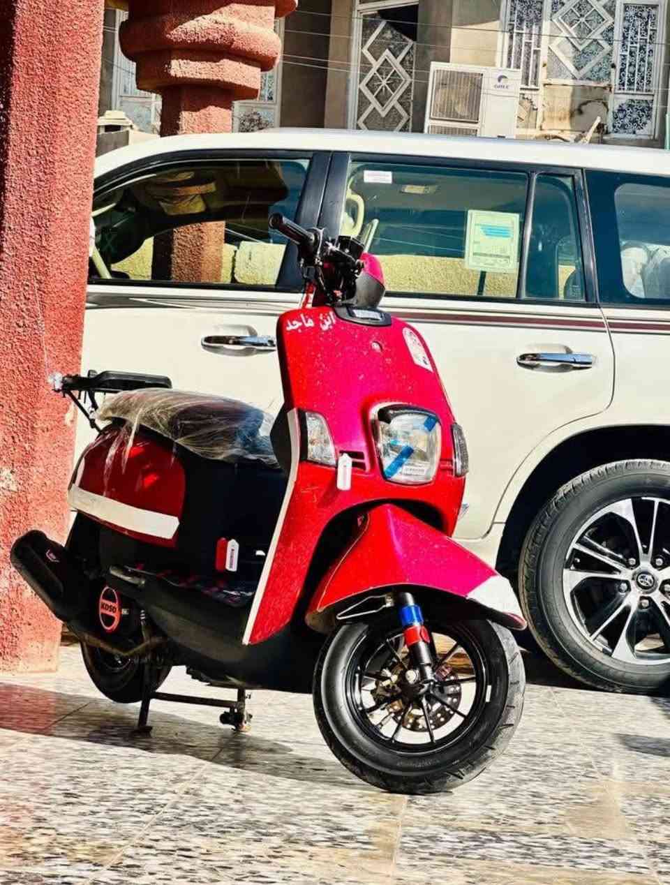 سلام عليكم
دراجه بوليس
نوزل
مكينه بلاديه
نكره سلف
كفرات ابلاد
ختم واحد
وياله رياظي
دراجه مال رمبه كله بلاديه
وحلوه مال جناي 
مكاني بغداد ناحيه الوحده قرب بسمايه  
***********
