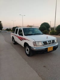 نيسان ٢٠٠٢ • رقم سليمانية • بلا مصاريف