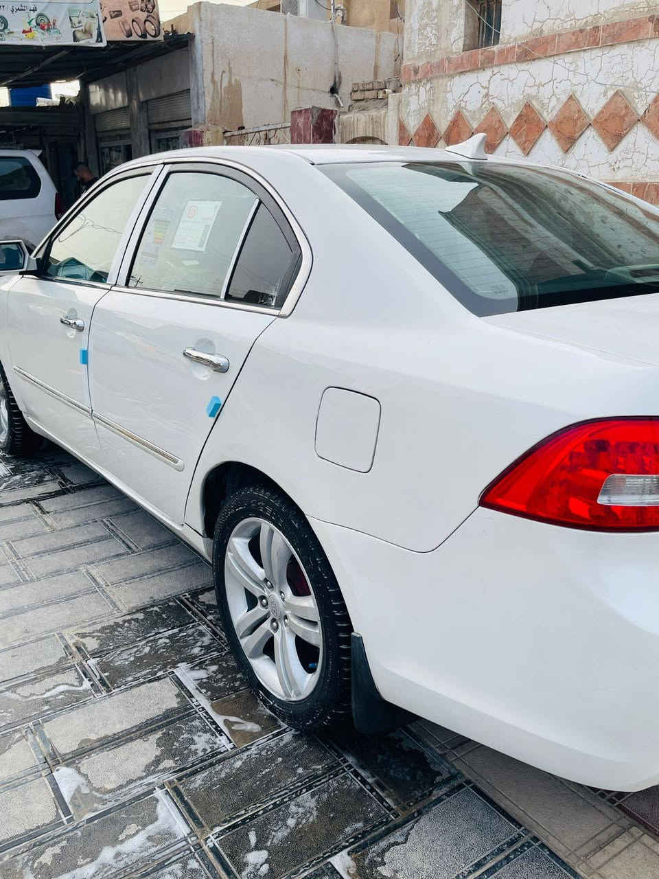 السلام عليكم ورحمه الله وبركاته
اوبتيما 2010 كارتون مكينه 2000 دوش
ادوات ادوات
كصة جنطه
دخول جديد زيرو ماماشي بلعراق
متوم بغداد على رقم الشاصي
وكاله بـ اسم المشتري
* كير مكينه شرط كارتون
* كشنات جلد
* حساسات خلفيه 
* مري شفط
* تحكم ستيرن
* تبريد ثلج
* حداديه 100%
* تخم تاير كرتون
سياره مال جناي ماناقصه برغي شرط
الــسـعـر 50ابيه مجال حك الجيه 
المـــڪـان ذي قار 
الاتصال/// ***********
