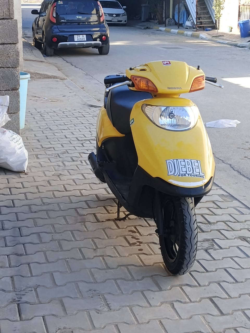 درجة سبيسي ياباني كفرات بلاديه مختم ياباني درجة أخت الرمبه كابريتر اصليه بلاديه درجة على وضع للبلاد مفتوحة رايمر أول فتحه فقط كهربايات كله شغال بلاديه قفل جنطه و ستيرن شغال بلاديه مكينه ناعمة فول شلعه معدل فول بلادي ما بيها أي نقص الهاتف *********** ألمكان كوت الزهراء
