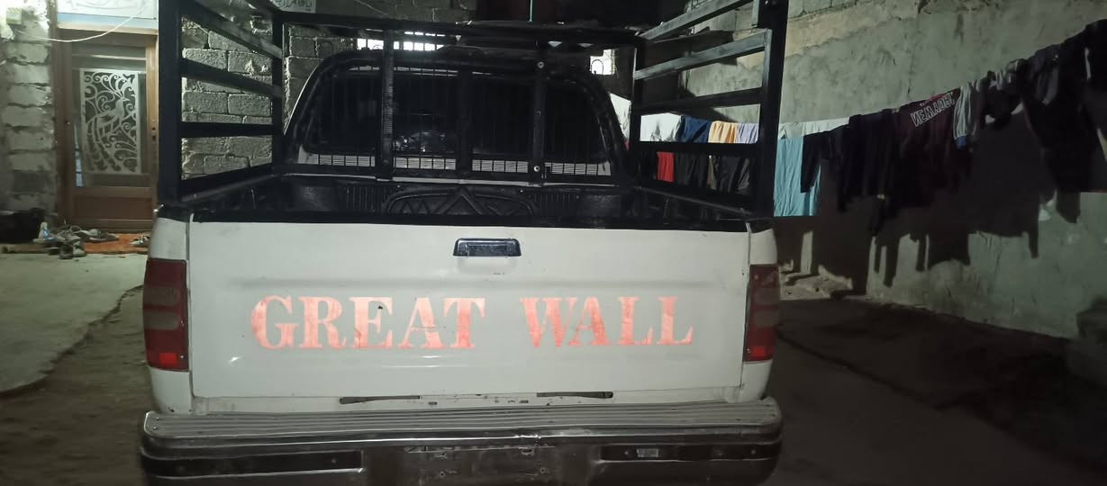 دير موديل 2006رقم بابل دولي مكان كربلاء سياره جاهزه ***********
