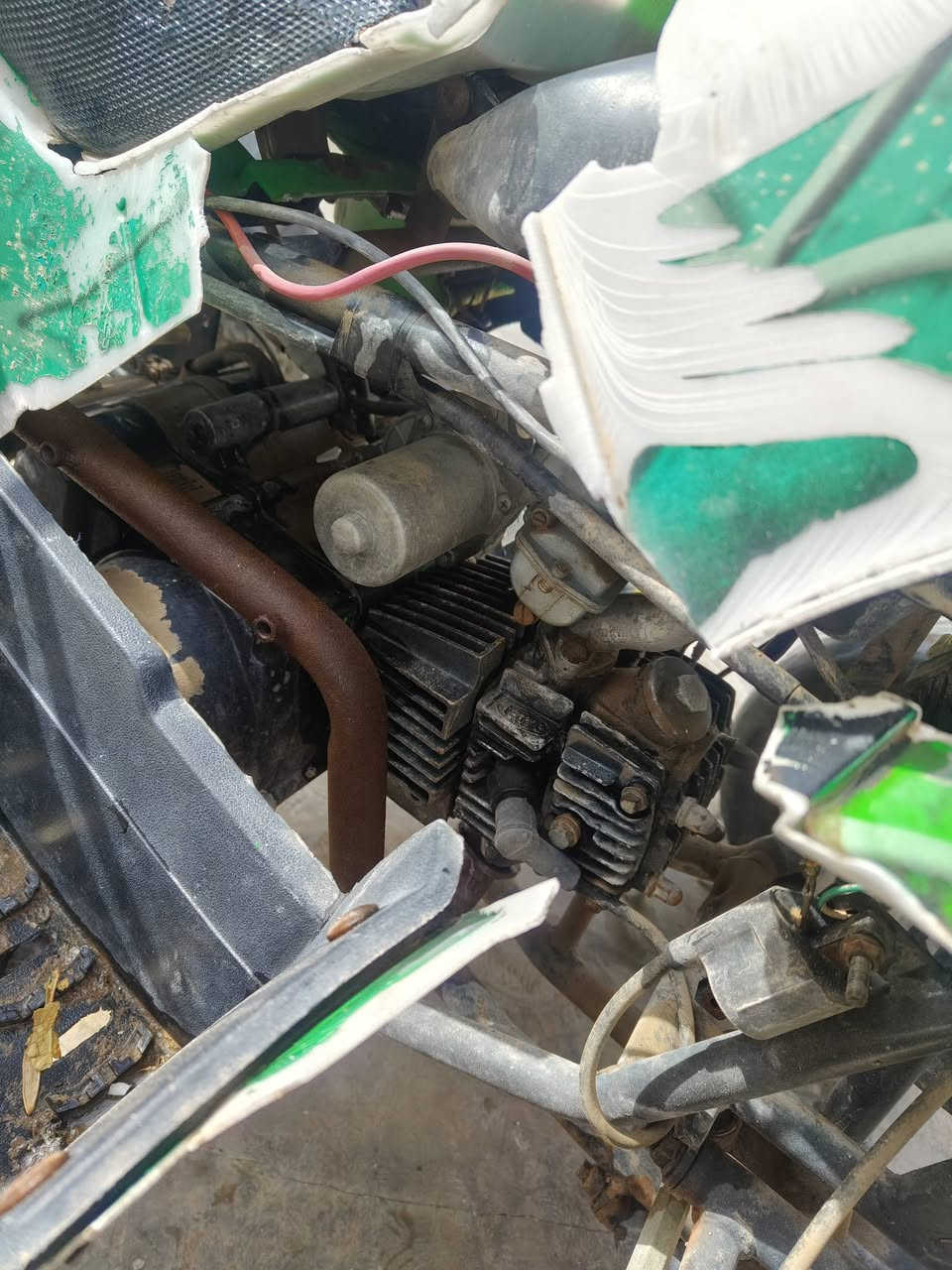 سلام عليكم دراجة رباعية للبيع المحرك نضيف كاملة كلشي مابيها بس يرادلهة كشر مكاني ديالى سعدية 250وبي مجال


**إذا كنت صاحب هذا الإعلان وتريد حذفه لأي سبب، رجاءا أرسل رسالة إلى الدعم الفني**