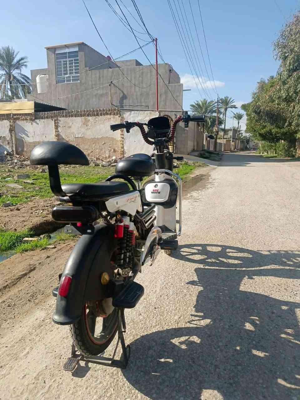 السلام عليكم
دراجة شحن للبيع موديل 2024 نظافة فول 
مواصفات شاشة وبصمات تشغيل عن بعد 
فقط نقصها بطاريات السعر 250


**إذا كنت صاحب هذا الإعلان وتريد حذفه لأي سبب، رجاءا أرسل رسالة إلى الدعم الفني**