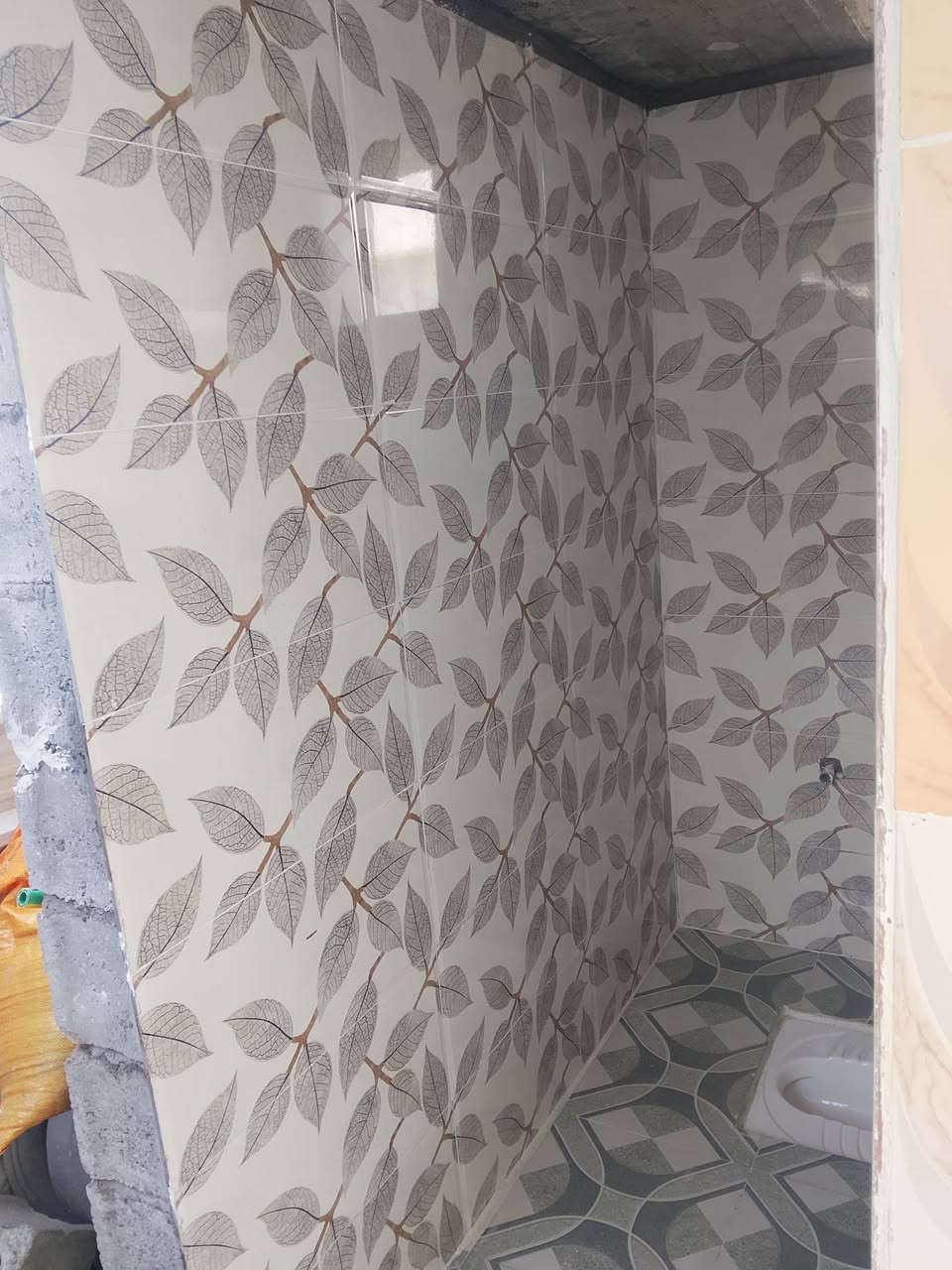 خلفه سيراميك متفرغ اتصل وتدلل ‏‪***********‬‏
