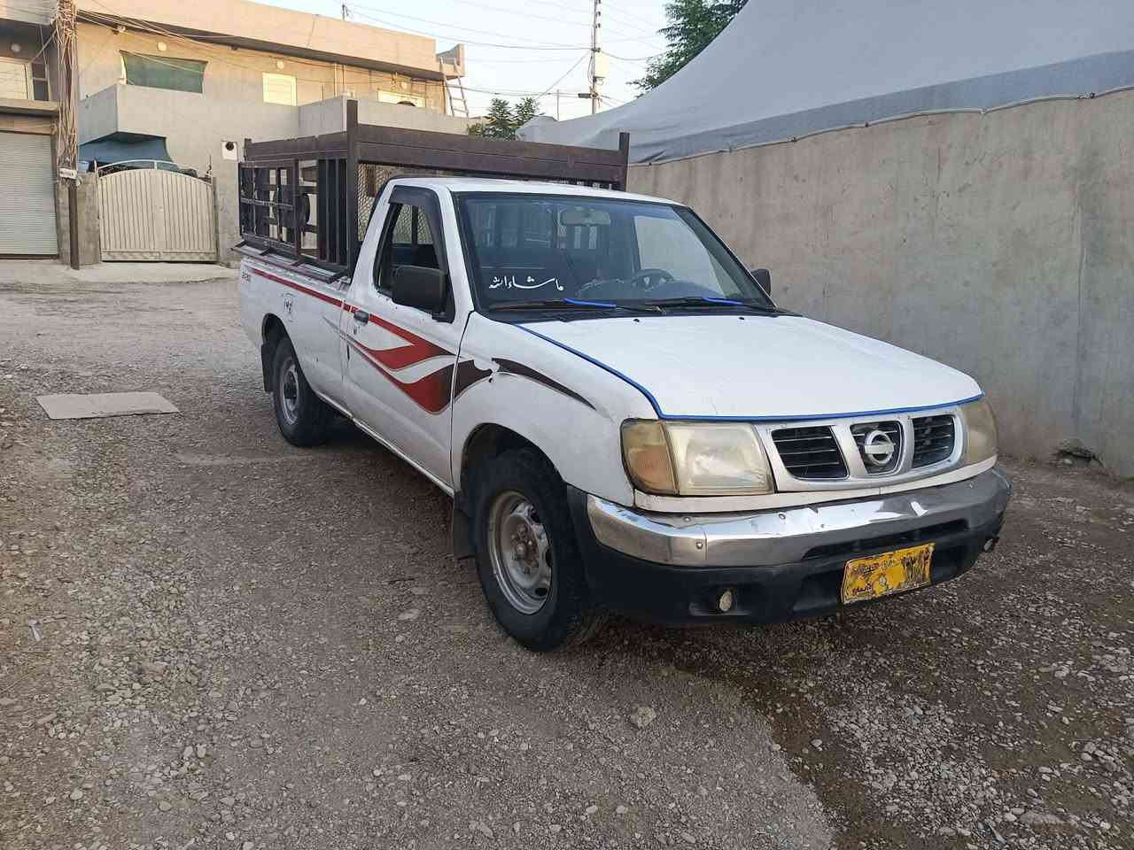 نیسان تاک بۆفرۆشتن2001بەشەرتی گێڕومەکینەوئەکسل کۆدی بۆکراوەبێ دەعمولێدراوە شوێن دەربەندیخان نرخی45مەعمەلە*********** 
***********
