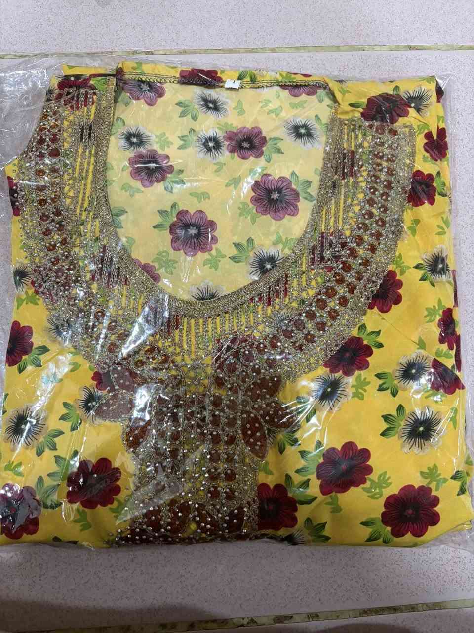 مخاور قماش حرير قياسات L/Xl/XXl
جمله  ومفرد متوفر


**إذا كنت صاحب هذا الإعلان وتريد حذفه لأي سبب، رجاءا أرسل رسالة إلى الدعم الفني**