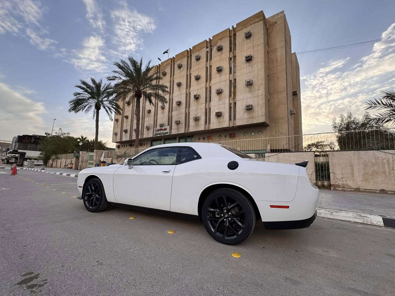 2023 جالنجر
Sxt
حادث بنيد ومحدث gt
بيها بارد بسيط بالجاملغ صفحه الصدر وما مبين
مكفوله من الدواخل جديدة كلش
ماشية ٢٣
للبيع او المراوس بكوري
٢١٠ وبيها مجال 

0780 605 4949
