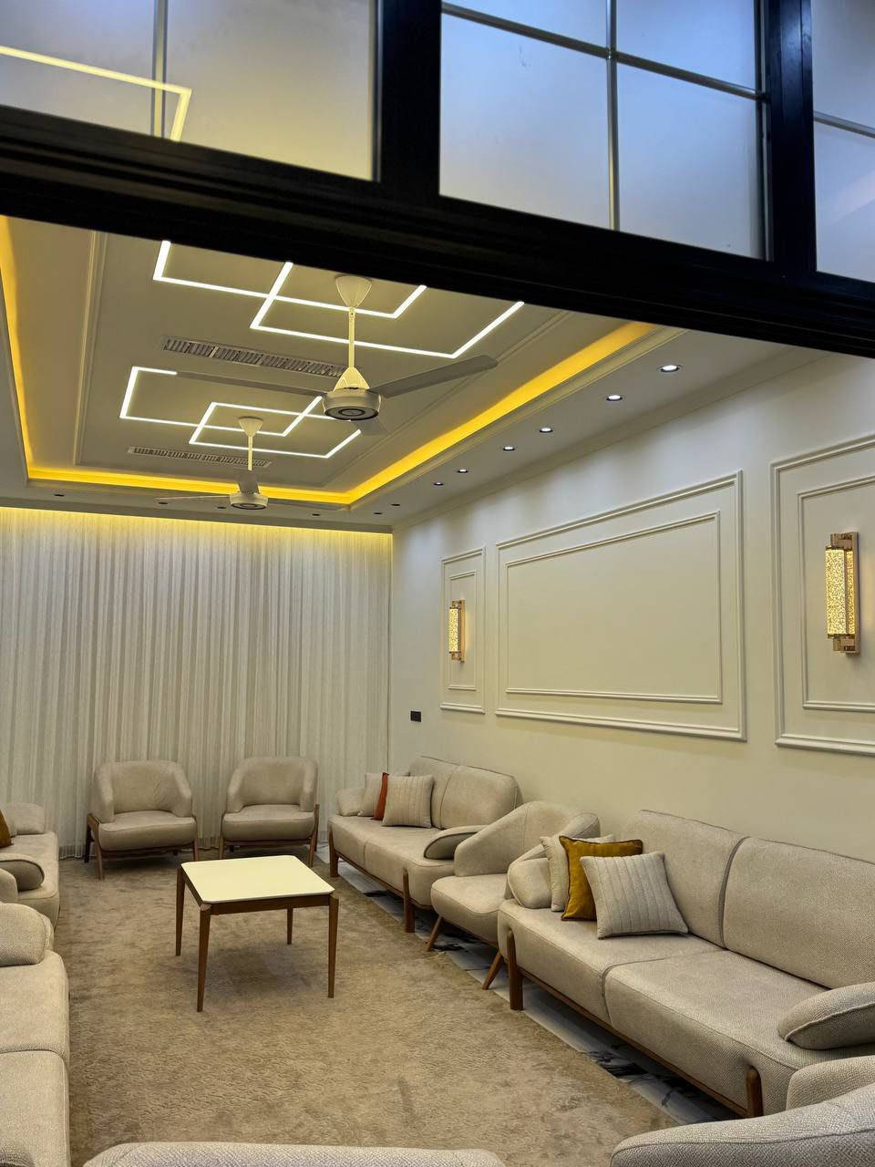 شركة ديڤان للأثاث 
🏡 تجهيز بيوت بأجمل التصاميم 🏡✨

نبارك لزبائنّا الأعزاء تجهيز بيوتهم الجديدة، ونسأل الله يرزقهم الراحة والسعادة والهناء فيها 🤍
تم بعون الله تجهيز البيت بأحدث التصاميم وأفخم الأثاث، كلشي مرتب على ذوقكم وبأدق التفاصيل 
عنوان شارع العام ركن مستشفي توركي 
رقم موبايل ***********
غاليتي البريئه
