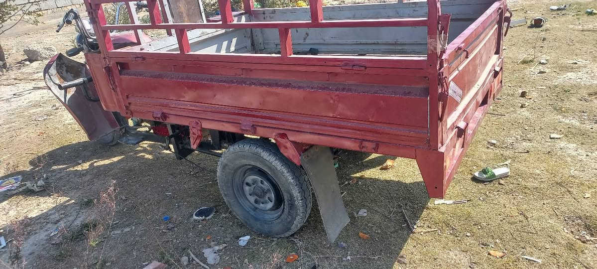 السلام عليكم ستوته دايوان فحل 2017 اوراق كامله كهربائيات شغاله السعر 850 وبيها مجال مكاني بغداد سبع البور ***********)***********
