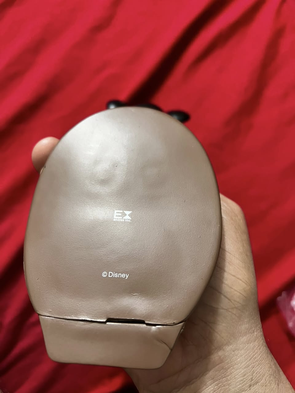 متوفر !!!

ميكي ماوس من ديزني (موديل 14231)، وهو قطعة تحصيلية مميزة. 
تتميز بتصميم كلاسيكي لشخصية ميكي ماوس.
تعتبر قطعة مفضلة لهواة جمع منتجات ديزني.

السعر ١٥ الف فقط !!!
متوفر توصيل لكافة المحافظات


**إذا كنت صاحب هذا الإعلان وتريد حذفه لأي سبب، رجاءا أرسل رسالة إلى الدعم الفني**