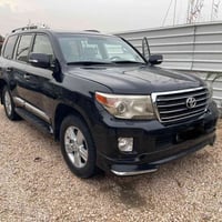 لاندكروزر • ٢٠١٢ • ٦ سلندر