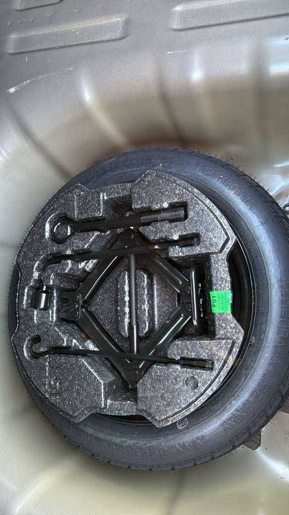 للبيع – 
Hyundai Elantra 2024
 SEL (نص فل)

🔹 الموديل: 2024
🔹 الفئة: SEL (مواصفات ممتازة)
🔹 اللون: رمادي مرغوب جداً
🔹 الممشى: 20,000 ميل فقط
🔹 الضرر: جانبي بسيط (بابين جهة السايق – موضح بكل شفافية)

📍 الموقع: المنطقة الحرة – الأردن
🚚 توصل بغداد خلال 5 أيام بعد تأكيد الشراء

💰 السعر:
▪ 11,000$ بالحرة
▪ 13,600$ واصلة بغداد شامل:
(الكمرك + النقل + الضريبة + التعقيب)

✔ سيارة حديثة
✔ ممشى قليل
✔ سعر مناسب مقارنة بالسوق
✔ جاهزة للشحن فور الاتفاق

📲 للتواصل: ***********
💬 متوفر على واتساب

🔹 للشراية فقط
