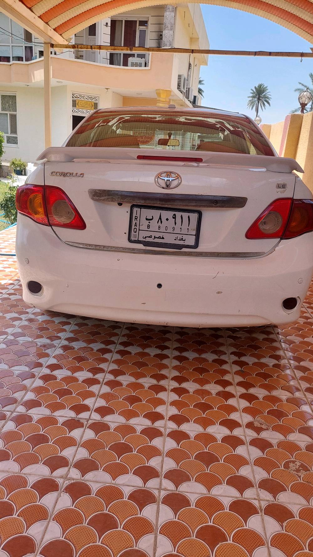 كورلا ٢٠٠٩ وارد امريكي 
رقم بغداد
ثلاث قطع تبديل
كير ومحرك وتبريد مكفولات 
تخم تاير 
شاشة
ديالى الغالبية
***********
شلون عدد الكيلومترات شكد؟ وهل السيارة استخدام يومي لو واقفة أغلب الوقت؟: 
200
غير الثلاث قطع التبديل، بيها أي صبغ أو سمكرة أو حوادث ثانية؟ وشنو القطع المبدلة بالضبط؟: 
لا
شنو مواصفات الكورلا أكثر: رقم الشاصي/الفئة/نوع المكينة، وهل المواتر والكير والتبريد فعلاً بحالة زينة؟: 
بحالة جيدة
وين مكان السيارة بالضبط بديالى، وهل ممكن فحص بگراج أو ميكانيكي قبل الشراء؟: 
ديالى الغالبية
شنو آخر سعر نهائي، وهل تقبلون مساومة بسيطة إذا المعاينة تمت؟: 
بيه مجال بسيط