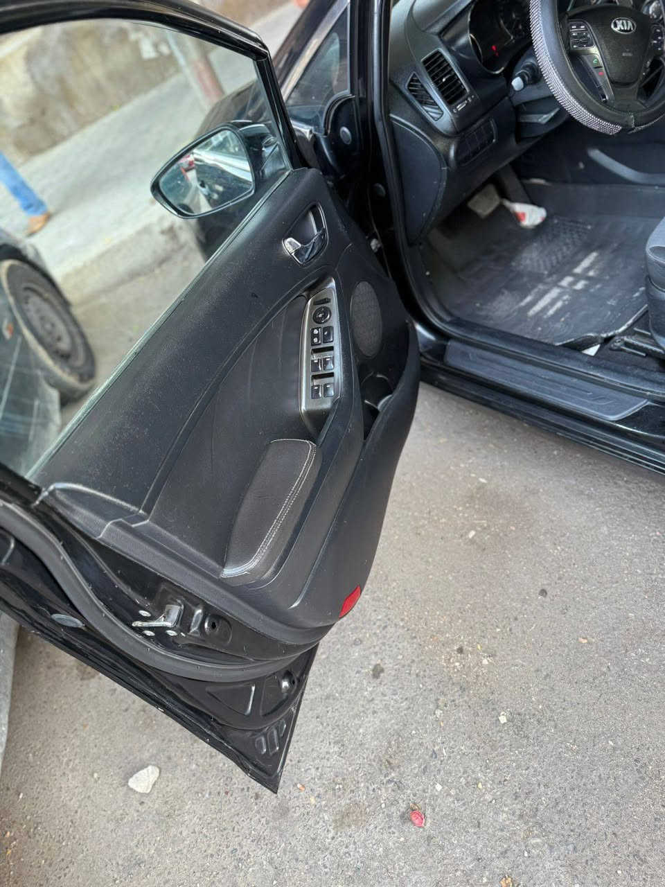 كيا k3 راشه ما عدا السقف دواخل زيرو عل كشف عداد 130
اعلى فئه مفتاح 
رخصه سنه ونص 
معاينه شبرا مصر 
مكتب السرور للتسويق 
01091192676 القاهرة, مصر


**إذا كنت صاحب هذا الإعلان وتريد حذفه لأي سبب، رجاءا أرسل رسالة إلى الدعم الفني**