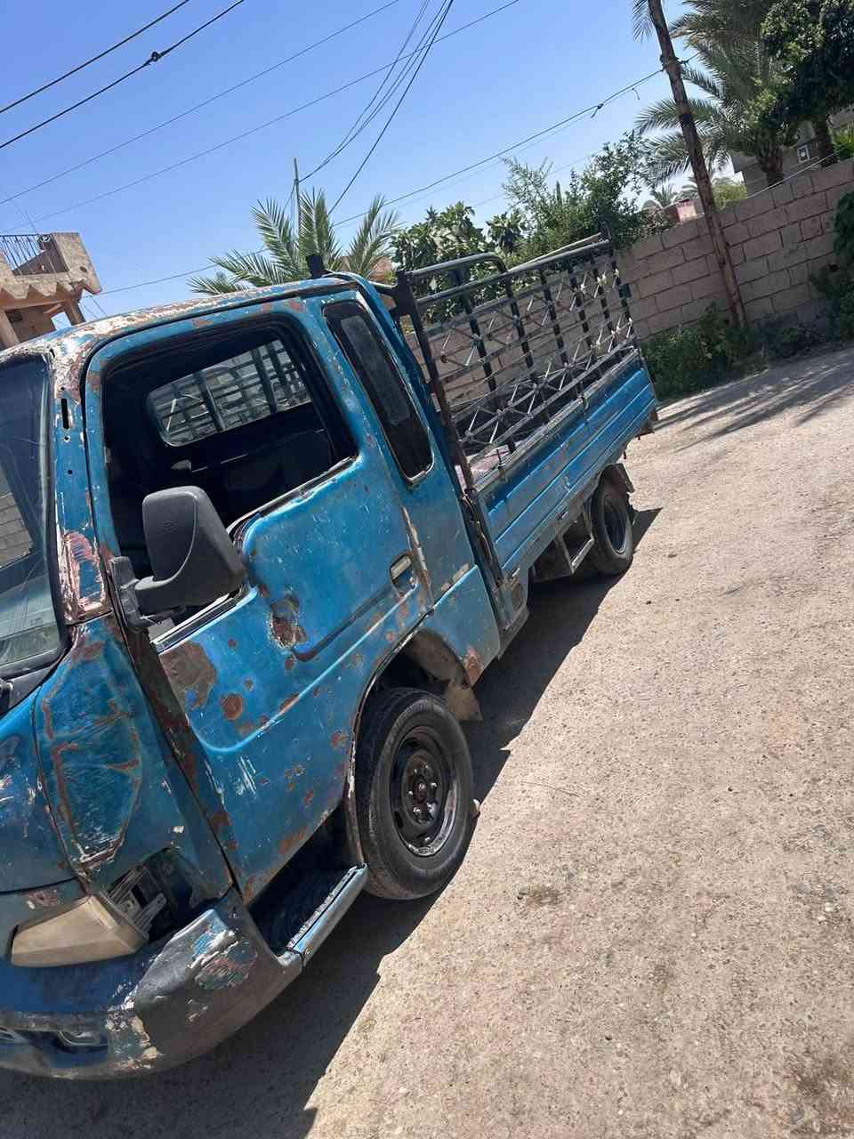 السلام عليكم
للبيع كيه سامسونك
محرك كير شرط الفحص
صدر جديد
السعر خاص
الاتصال
***********
