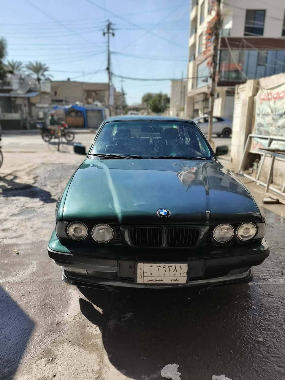 بيع او مراوس سياره مصبوغه جديد بدون داخل موديل 91
كير ومحرك خير من الله كهربائيات كامله تخم تاير 
كشنات جلد كهرباء خزن ميموري 
محرك 6 مفتوح 
صدر امامي خلفي جديد 
السيارة بيها نواقص بسيطه بحدود ورقتين 3
تحويل مباشر ثاني يوم 
عنواني بغداد الدورة 
السعر 50 وبيها مجال للطيبين 
للاتصال ***********
