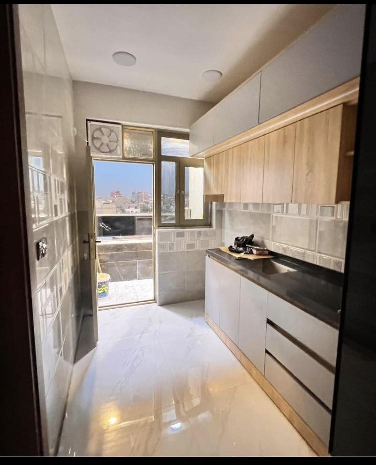 تحية طيبة

شقق زيرو للإيجار 

📍 الموقع: الكرادة خارج – قرب كنيسة مريم العذراء

متوفر

• غرفة وصالة

• غرفتين وصالة

✨ مواصفات البناية:

▪️ بناء حديث VIP

▪️ شقق زيرو (أول سكن)

▪️ مطابخ مجهزة بالكامل مع كاونترات

▪️ مصعد شغال 24 ساعة

▪️ مناسب (عوائل - موظفين - مغتربين)

📞 للاستفسار والحجز:

***********

***********

العادل للاستثمار والتطوير العقاري
