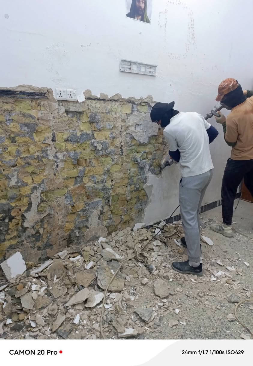 مستعدون لهدم الدور ولبنايات ورفع الأنقاض وتجهيز مواد البناء بانسب الاسعار..
فِّيِّ بغداد حصراً...
الاستفسار الاتصال على:
***********
***********
