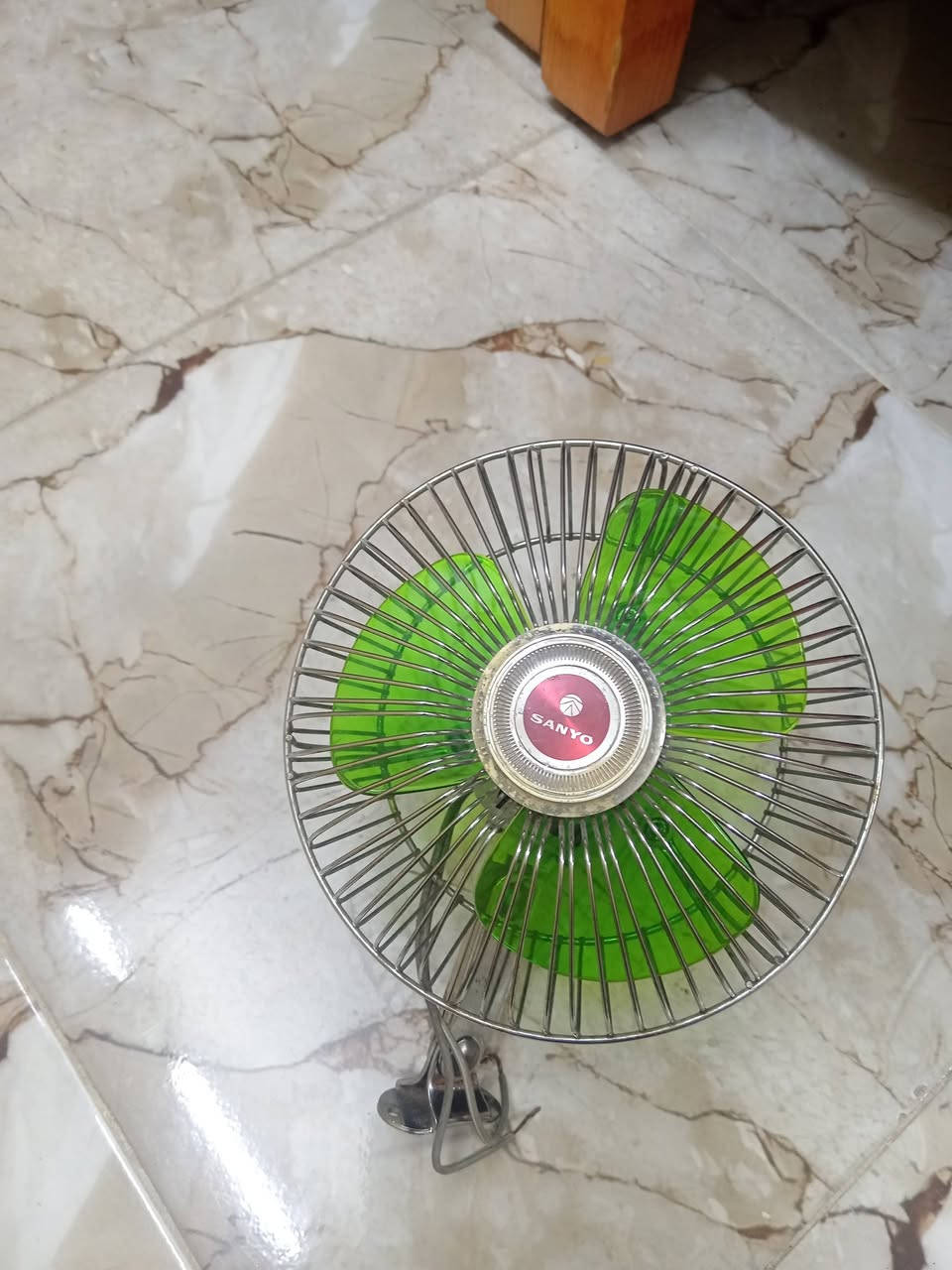 مروحه يابانيه اصليه للبيع موصل الايسر *********** بي وتساب
