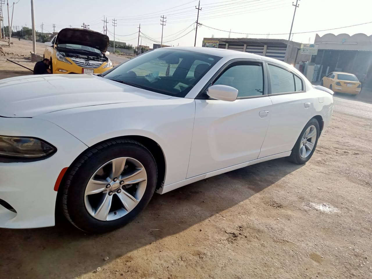 سلام عليكم اللبيع جارجر موديل 2016 اصل
خليجي عداد 260 فتحه سقف
كتاب فحص موجوده بل منشور
تشقيل عن بعد
تحويل ثاني يوم عدي وكاله عامه
ماشيه 220 الف كيلو فقط 
مكينه وكير باكيت شرط طخم تايرات جديده 
حداديه جديده تبريد شقال 
دواخل تخبل سياره كامله كل نقص ما بيها 
مال جناي الله شاهد 
سعر 165 وبيه مجال مكان ناصريه قضاء الإصلاح 
رقم ‏‪0784 949 0770‬‏
