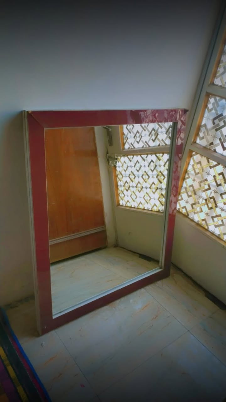 براد نضيف وحار وبارد وشرط  ع فحص ومرايه نضيفه


**إذا كنت صاحب هذا الإعلان وتريد حذفه لأي سبب، رجاءا أرسل رسالة إلى الدعم الفني**