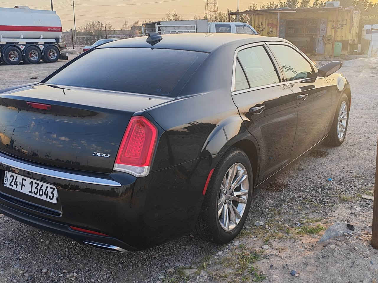 السلام عليكم اوباما للبيع موديل 2015 اصل السياره مال جناي مابيه كل نقص رقم دهوك انكليزي سياره ع ايدي مكانه بصره السعر 200 رقم الهاتف ***********
