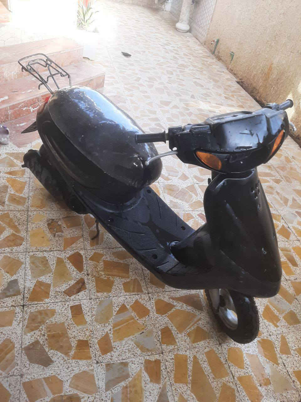 سلام عليكم دراجه للبيع انه مكلف بنشر اليريده يتصل عله رقم 
يوماها مفتوحه باسمي 
السعر ٤٠٠ الف  
***********
