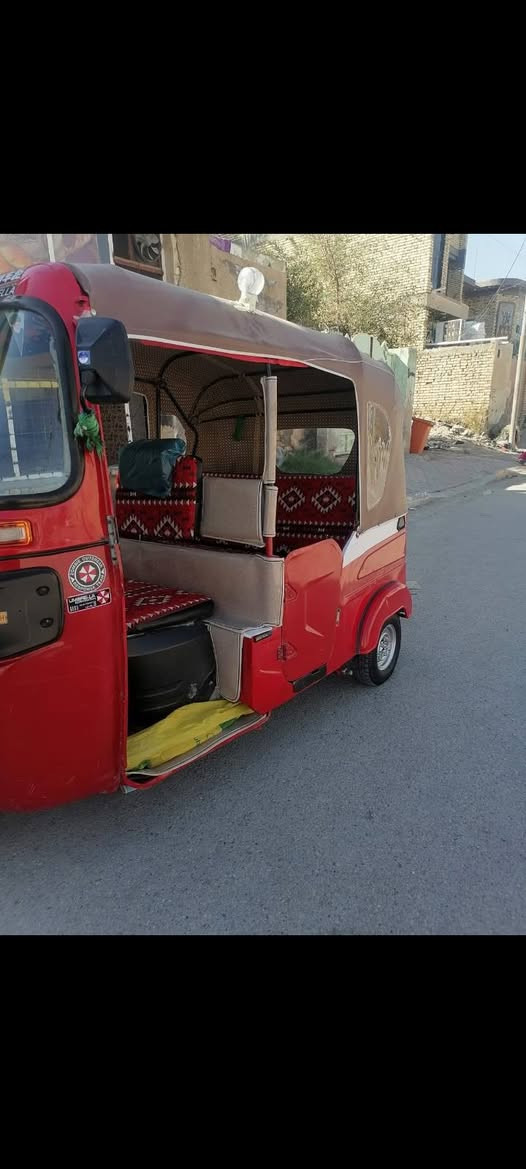 السلام عليكم تكتك للبييع 2022 رقم وسنويه بابل تكتك معمره دوس مكينه مبدل بوش وبستم شركه تكتك خير من الله السعر 8500 وبيه مجال تصل على ارقم *********** لامتواجد على الفيس  مكان واسط نعمانيه
