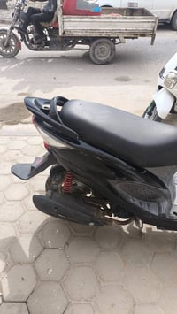 دراجه كامكو في تو الطويله تجي دبلين السعر 700 وبيه مجال بسيط  الرقم 07...