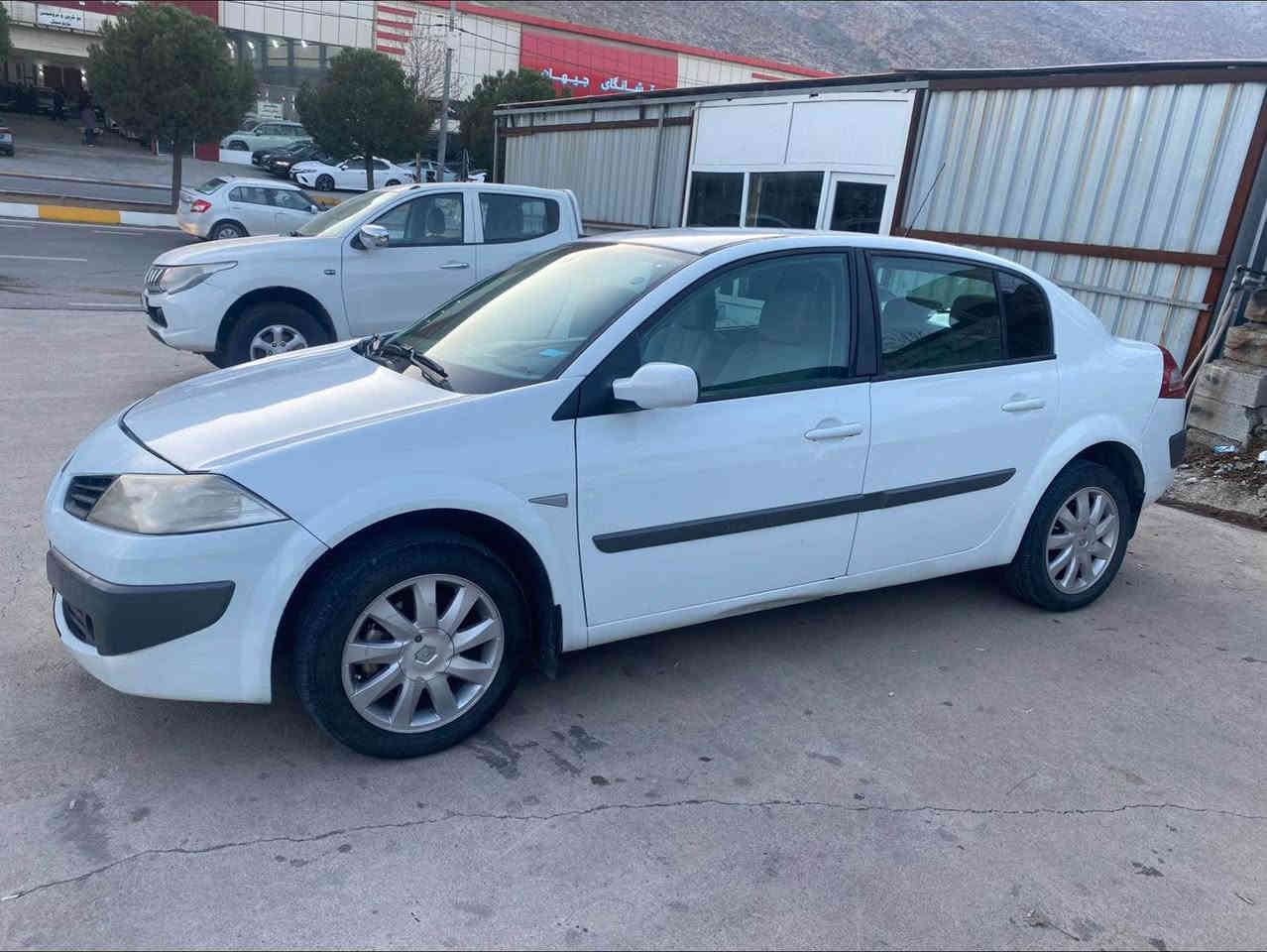 رینۆ مێگا ٢٠١٣ فول فول بیلاد سێ پەردە سبوغ بەشەرت هەموو گیانی بەشەرت گێر و مەكینە بەشەرت  تەبرید سارد و گەرم بەشەرت ویل  كەپ فۆلیۆم ئەی بێ ئێس ئاوێنە كارەبای سترات خاس 
شوێن سۆران
واتس ئاپ .ڤایبەر *********** 
*********** سوران, أربيل
