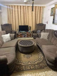 تخم كويتي ملكي 12 مقعد وطبله وكوشات 475وبي مجال مكاني بغداد 0771298163...