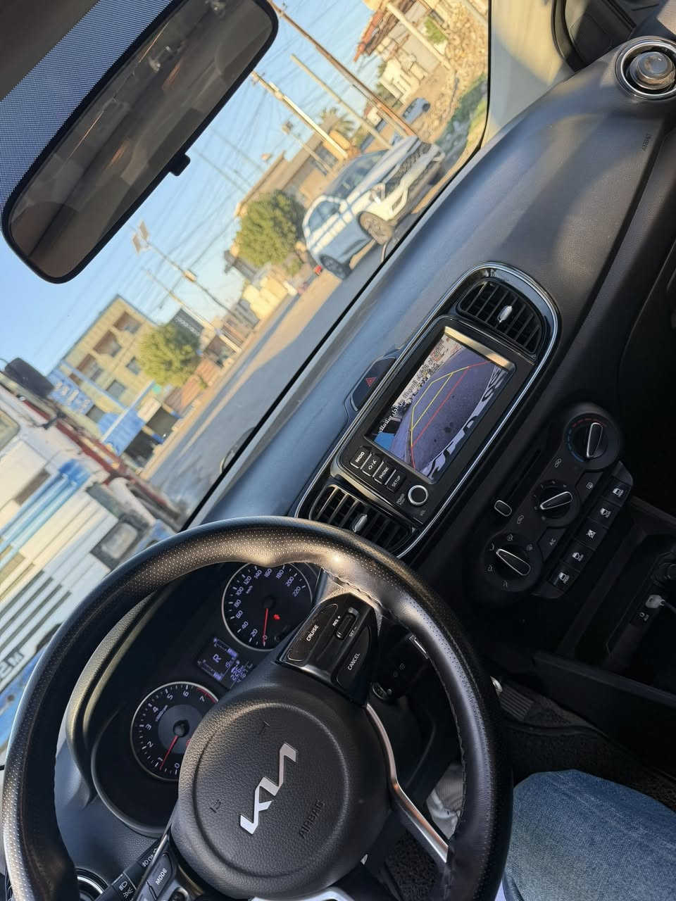 بيجاس خليجي للبيع ٢٠٢٣ فووول مواصفات
شاشة كبيرة كاربلاي 
حساس خلفي 
كاميرا خلفية 
كشنات جلد
تحكم ستيرن 
رادار 
ماشية 41,000 
ضربتها صارت جاملغ خلفي مثل ماموضح بالصور والباب الامامي للسائق مبدل نفس اللون نفس اللون والدوستين جانن مضروبات سويتهن وما صبغتهن
للاستفسار والتواصل واتساب 
***********
