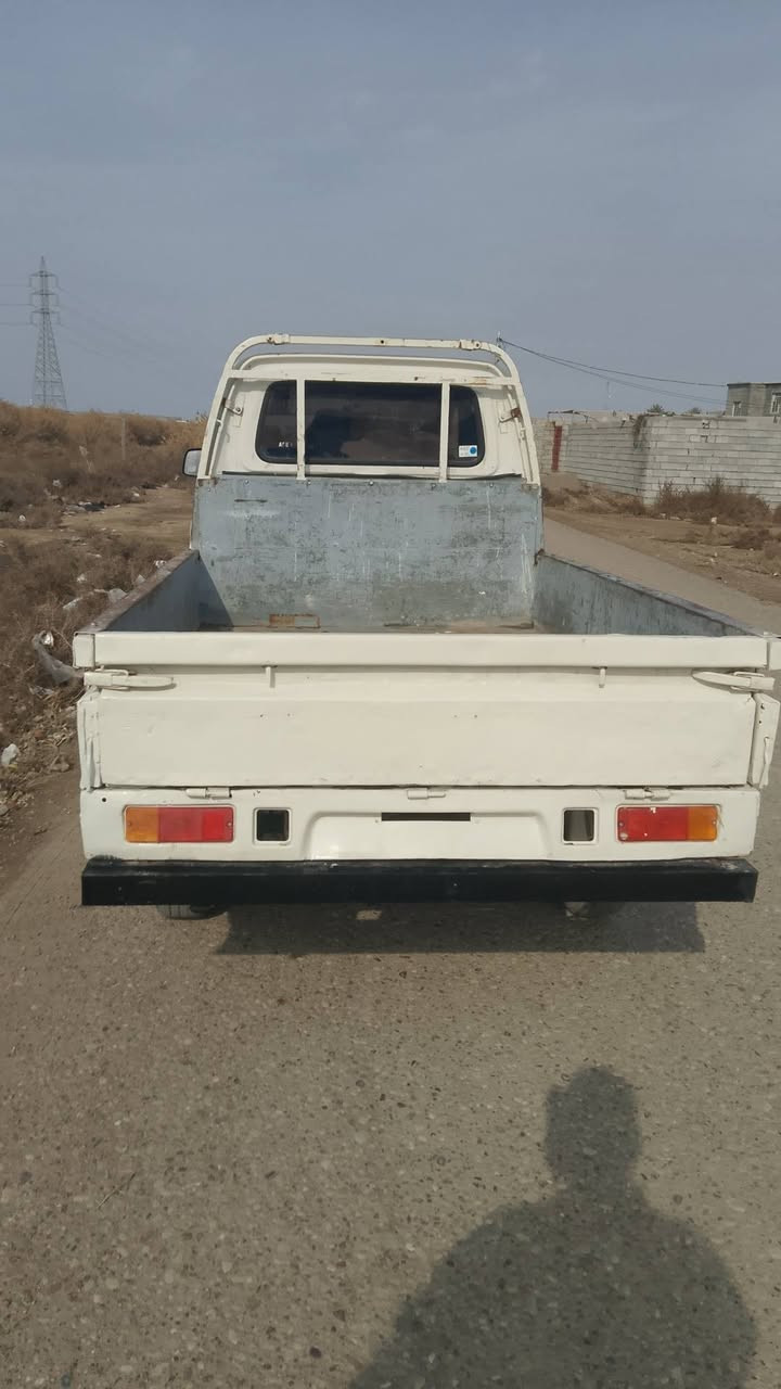 السلام عليكم هيفا البيع 2007
كير ومحرك بشرط شاصي بلادي 

ماعيازها ايشي  العنوان سامراء القلعه السعر 18
وبيها مجال حك الجيه ***********
