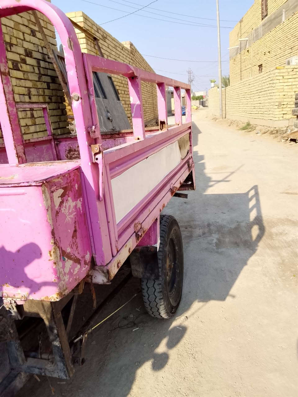 سلام عليكم ستوته البيع وراق اصولي موديل 17 هورنات بوش كهرباء كله شغاله سعر 800 بي مجال شاصي طاك من يم ضلع هذه رقمي ***********
