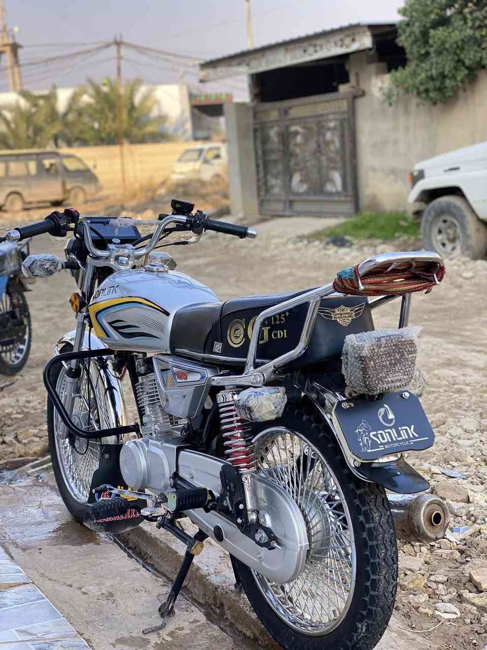 السلام عليكم تايكر 2025 محرك ما مفتوح نضافه 100% تايرات جوبلس جدد دراجه حيل نضيفه شلعه معدل فولل كهربائيات كلهه شغاله كامله مكمله دراجه خير من الله مكان ديالى بعقوبة رحمه سعر خاص تفاصيل خاص او تتصل *********** 🩶
