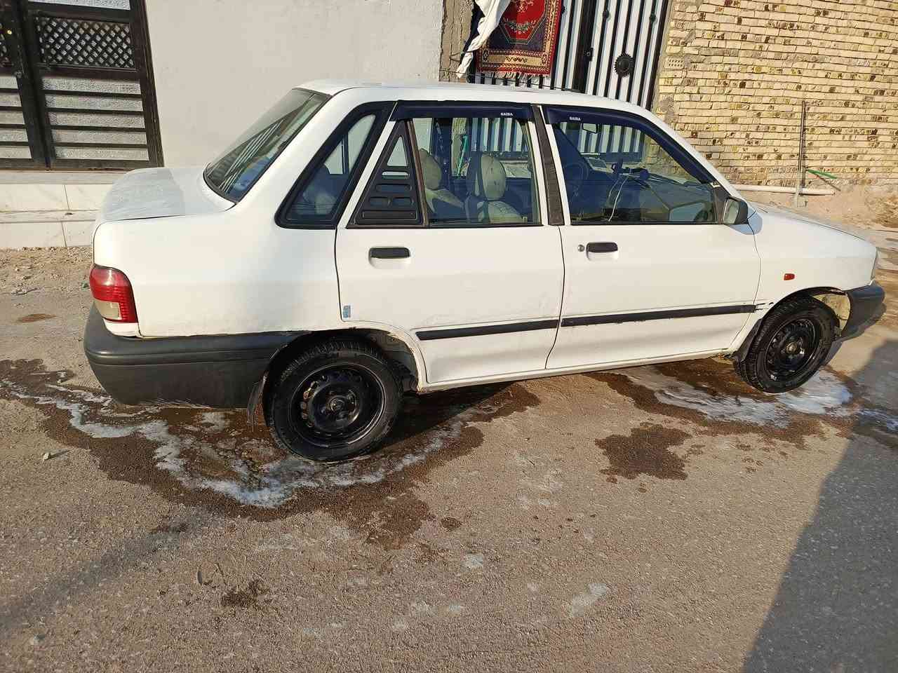 سلام عليكم
سايبه 14 
بدي /كفاله فقط بارد قليل رقم نجف مداور ثاني يوم 
مكينه جديده كير جديد حداديه جديده عرفتها حلوه 
تبريد شغال جاهزه السياره 
شواصي حلوات 
مكاني نجف قريه الغدير 
سعر 35بيها مجال قليل 
استفسار ***********
