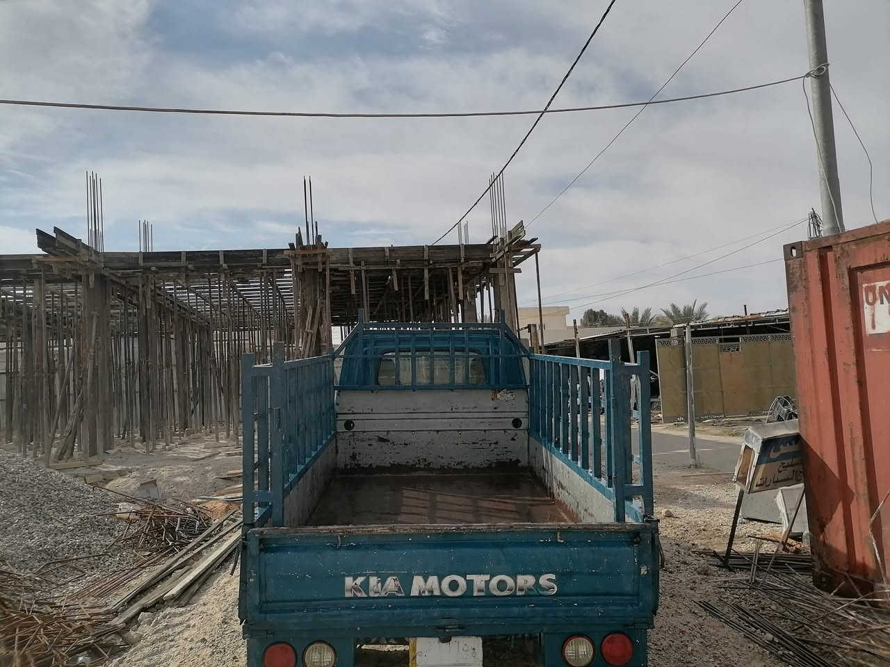 للبيع كيا ام عيون ادوات كير ومحرك كفاله
***********
