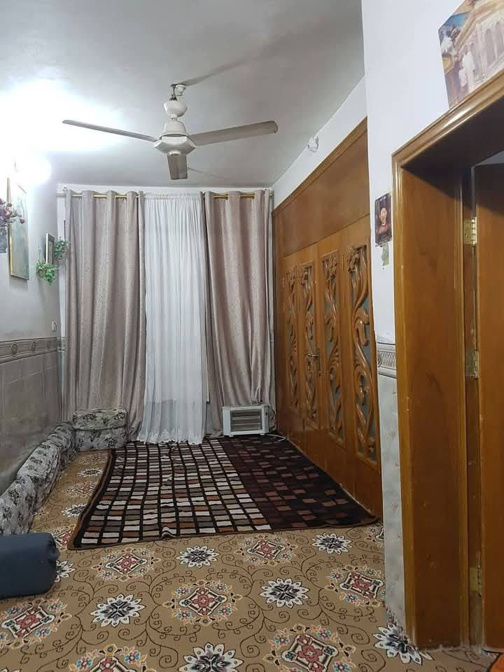 بيت للبيع مساحة ١٠٠ متر مربع العنوان كربلاء المعملجي خلف مدارس العتبة 
البناء طابقين ٤ غرف نوع البناء الطابق الاول طابوق والثاني ثمرستون 
نوع الملكية طابو زراعي ٢٥ 
السعر ١٣٠ قابل للتفاوض
للاستفسار 
***********
***********
مكتب المحافظة للعقار في كربلاء 
نقدّم خدمات البيع، والشراء، والرهن، والإيجار  جميع انواع العقارات سكني تجاري زراعي 
للتواصل والاستفسار  او عرض اعلانك اتصل على الارقام واتساب  
***********
***********
او راسل الصفحة او تفضل بزيارة المكتب كربلاء شارع ابو مهدي المهندس
