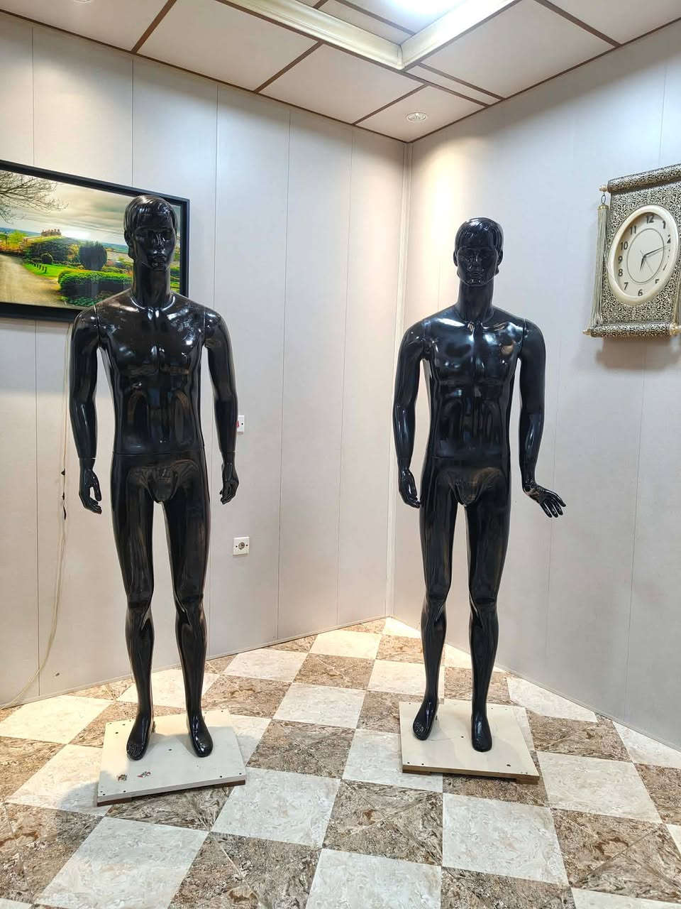 مليكانات رجالي للبيع متوفر توصيل جميع محافظات


**إذا كنت صاحب هذا الإعلان وتريد حذفه لأي سبب، رجاءا أرسل رسالة إلى الدعم الفني**