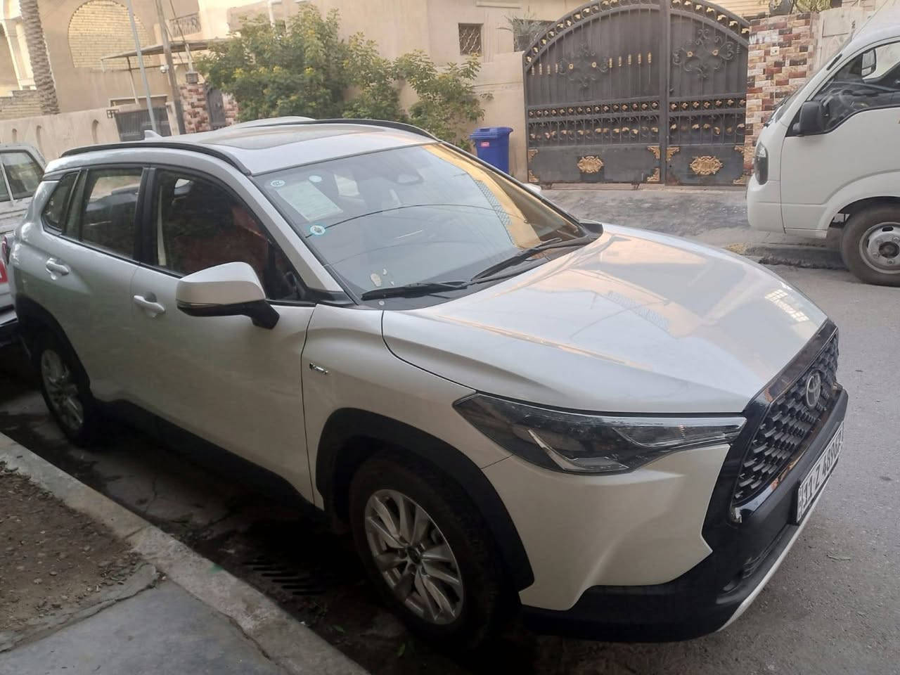 كورلا كروس موديل 2025
جديدة ماشية 500كم فقط

  بأسمي رقم بغداد ..

على وضع الشركة 

كامره خلفيه دوارة 

فتحه سقف

قياده آلية أوتو هولدر

تحكم ستيرن

محرك ٢٠٠٠ هايبرد

 تبريد قطعتين 

كشنات جلد أحمر

وبروجكترات اصلية

 وحمالات

  وبقية مواصفات الكروس...السعر 27 وبيها مجال 

 

العنوان السيدية دور الضباط 

*********** واتساب
