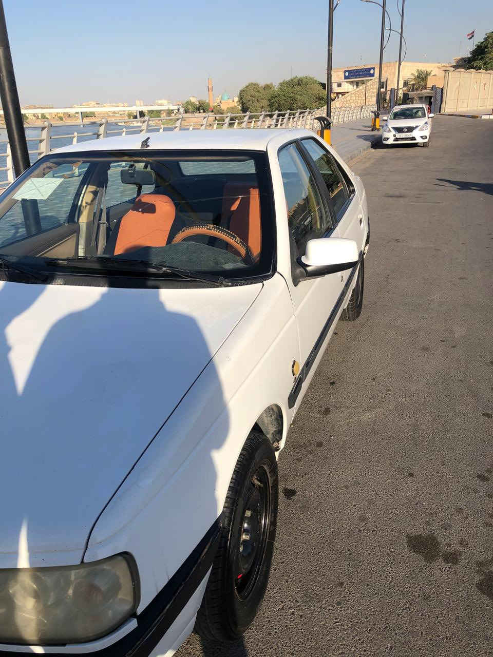 ببجو 405 موديل 2013 للبيع 
مكانها بغداد 
السيارة جاهزة ومناقصها شي 
كير مكينه تبريد خير من الله وبديها نضيف 
لاصبغ ولا ضربة السيارة ممتعوبة جديدة 
سعرها 43 وبيها مجال 
للتواصل ***********
