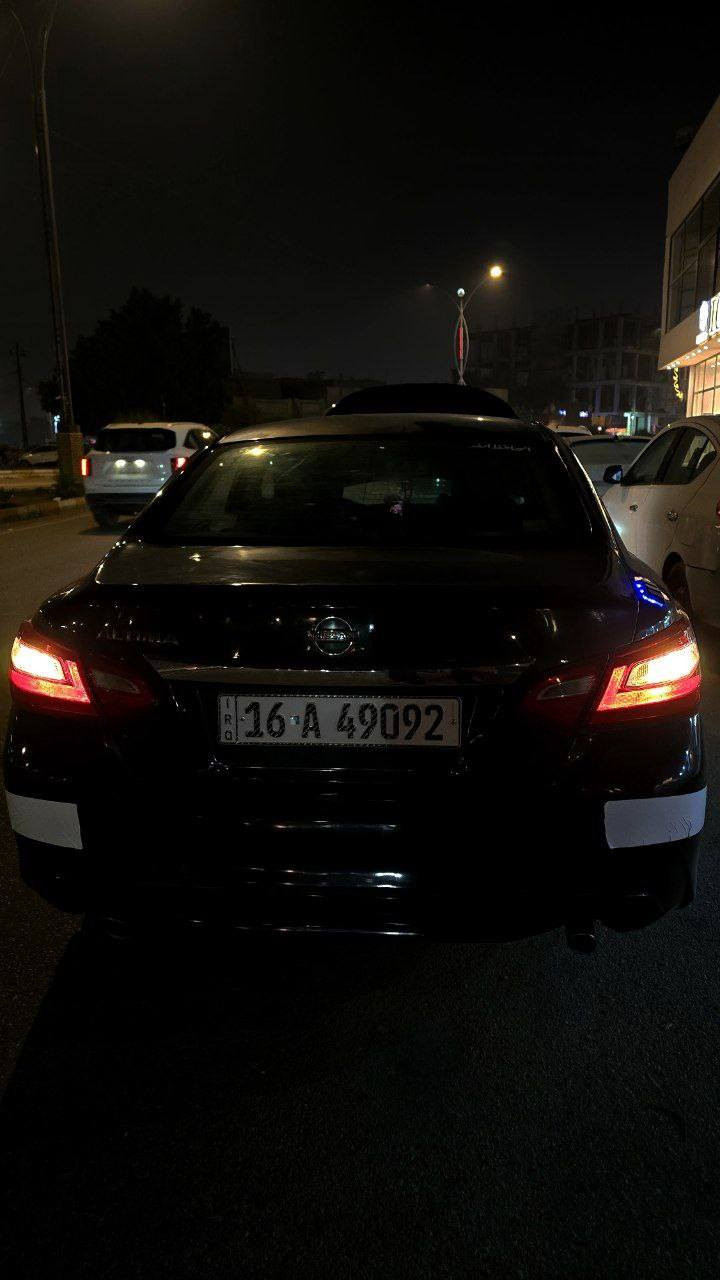 السلام عليكم نيسان التيما 2016
نيسان التيما 2016 للبيع.
▪️ الموديل: نيسان التيما
▪️ السنة: 2016
▪️ المحرك: 2.5
▪️ المكينة: جديدة توني شادها 
▪️ القير: بيه طَبّة خفيفة من بعد تبديل المكينة، ويحتاج برمجة فقط
▪️ التبريد: مكمل بالكامل في السليمانية لكن انزرف الفريز 
▪️ الهيكل: السيارة ابيعك حزام لا اكلك باب ولا شبر حزام مصبوغة
▪️ الوضع العام: تمشي وتفحص، وكل شي مذكور بوضوح، البيع على المكشوف
السيارة ب الناصرية الاسكان الصناعي
*********** خابر واسئل على تفاصيل أكثر
