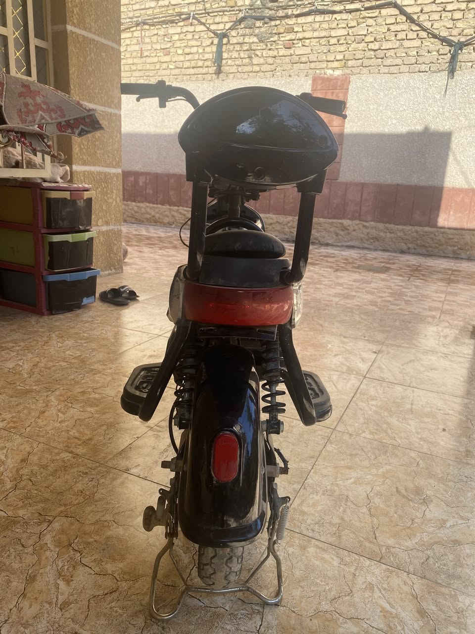 بايسكل شحن للبيع
البايسكل فول موصفات 

بي نقص بس البطاريات منفوخات 
او نقص بريك امامي 

العنوان:ديالى بعقوبه تحرير

الوصولات كلهة موجوده 

السعر ما ينقص ربع:220

للاستفسار:***********
