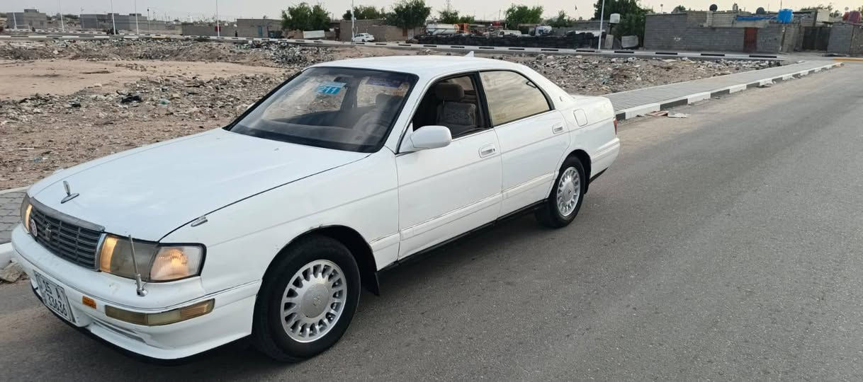 سلام عليكم بطه فصل رقم انبأر دولي وكاله عامه بسمي من باجر احولك موديل 1995 كير ومكينه في فيتي شرط تراي كهربأيات كلهه شغاله حداده جديده دواخل جديده مكفوله (كص ونقل جثه) مكفوله من الضربه سعر 47 
عنوان البصره الزبير رقم هاتف ***********
