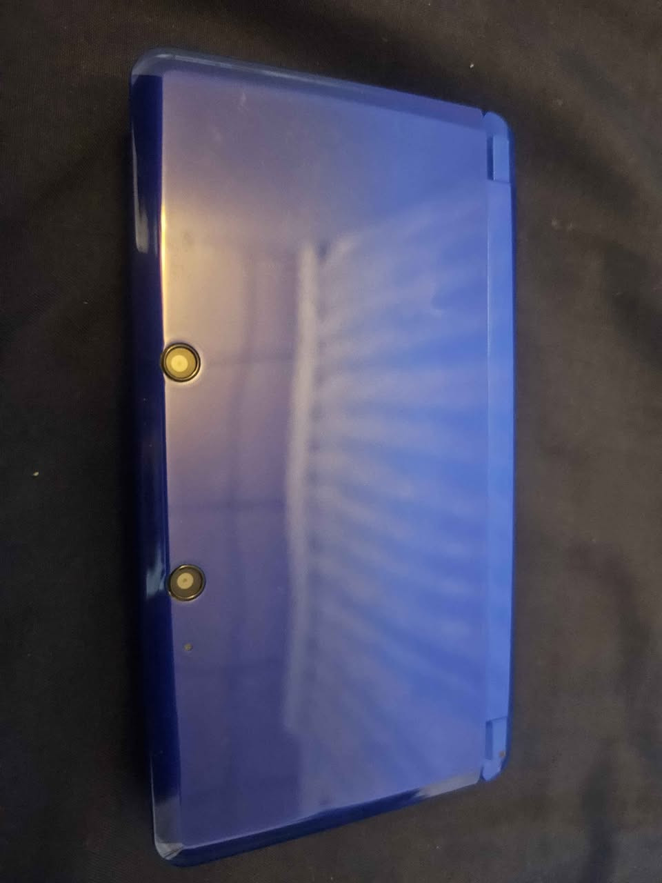 جهاز نينتندو 3DS للبيع

وصف الجهاز وحالته

• للبيع 🎮

• جهاز نينتندو 3DS بحالة ممتازة، نظيف ويشتغل بدون أي مشاكل.

• ✔️ الجهاز أصلي

• ✔️ الشاشة واضحة بدون خدوش

• ✔️ البطارية جيدة

• ✔️ مناسب للألعاب الكلاسيكية والممتعة

الملحقات الإضافية

• يجي ويا (الشاحن + قلم + ألعاب حسب الاتفاق)

معلومات السعر والموقع

• السعر: (185.000)

• الموقع: (اربيل + موجود توصيل)

طرق التواصل

• للتواصل خاص 📩 أربيل, العراق


**إذا كنت صاحب هذا الإعلان وتريد حذفه لأي سبب، رجاءا أرسل رسالة إلى الدعم الفني**