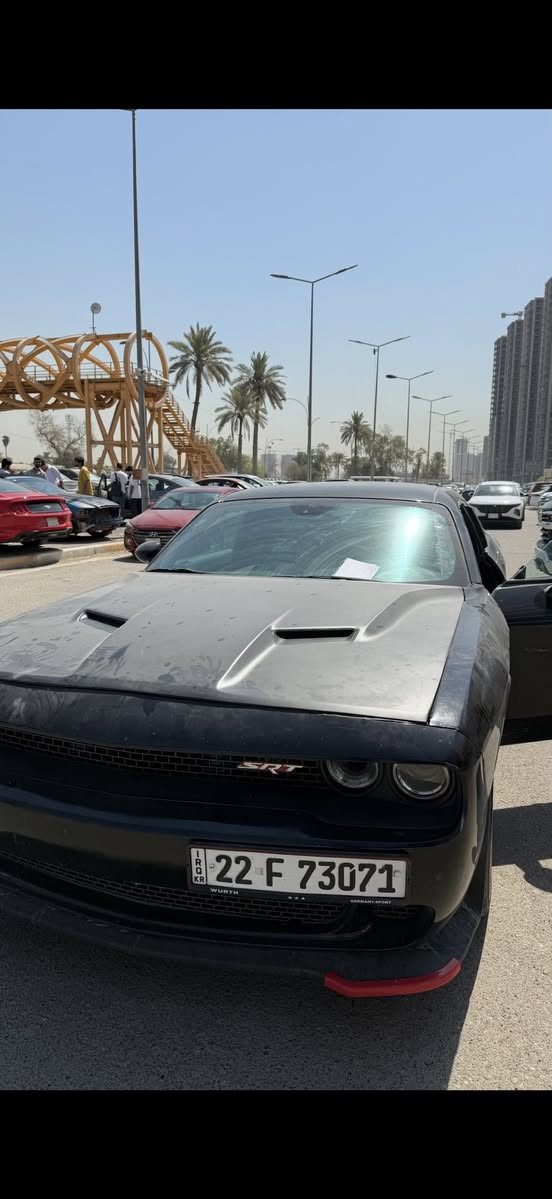 جالنجر SXT
موديل 19 

حادث امريكا 3 قطع وبالعراق صار بيهة باب سايق وشويه من الجاملغ الخلفي 

عليها دبات H2 

برمجة صرفية وبرمجة مراوح كاملة 

*********** متواجد فقط واتساب وسيمكارت

142  عليهة غرامه 5 أوراق تنزل من السعر
