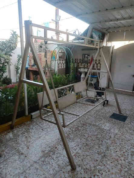 مرجوحه اصليه شغل قديم وحديد ثقيل المكان حي أور سبع قصور شارع ابو علي واتساب *********** اتصل واني بخدمتكم
