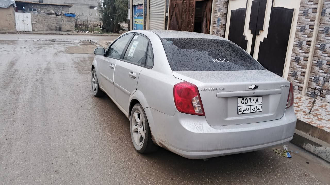 السلام عليكم اوبترا للبيع موديل 2009 كير عادي بيها 3قطع صبغ مكان السياره في الموصل السعر69 الاتصال على الرقم ***********
